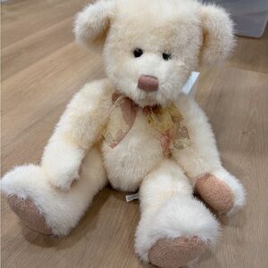 Russ Berrie Tallulah Teddy Bear Plush Cream with Bow